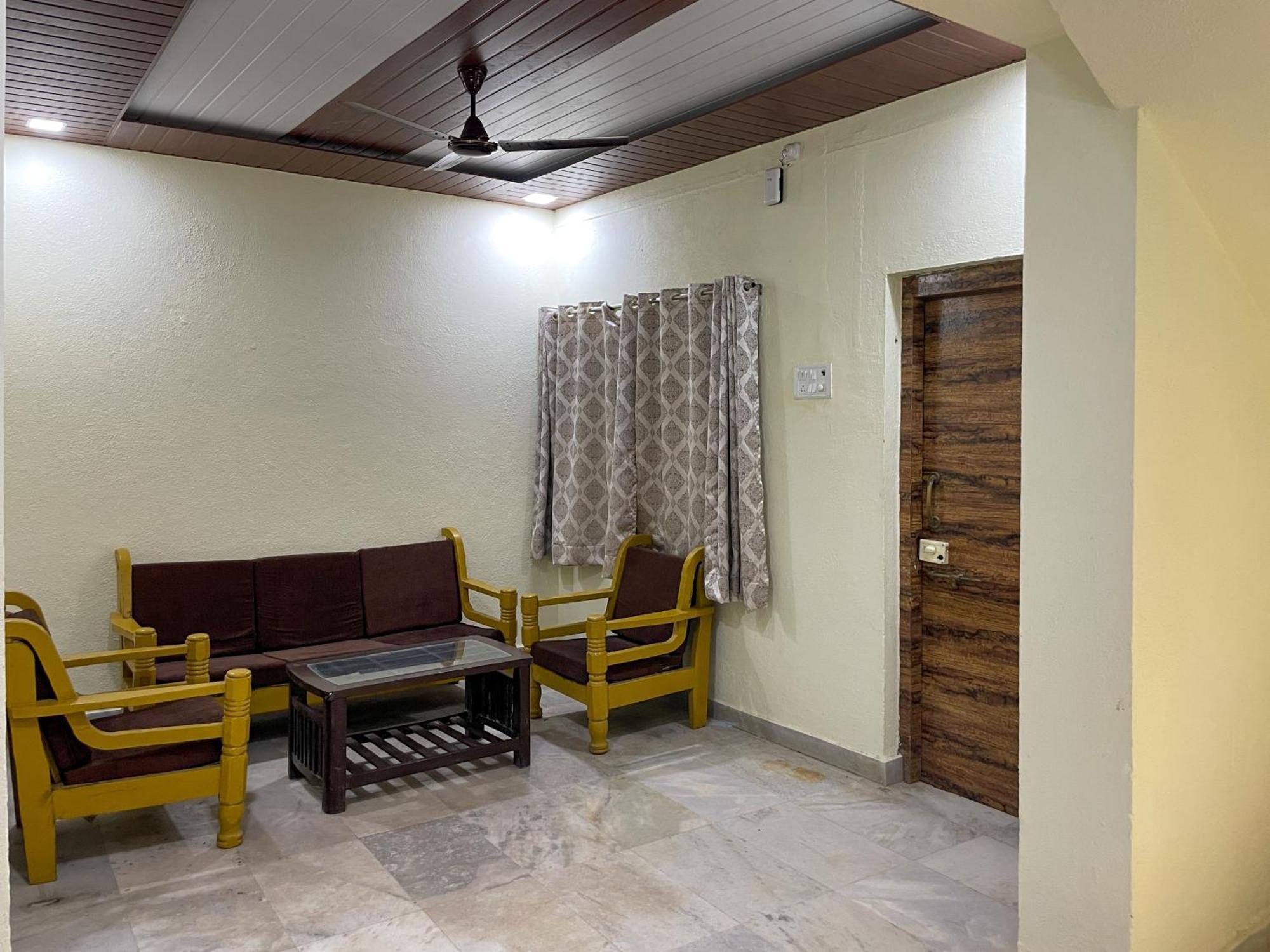 Zars Villa, Lonavala Exterior foto